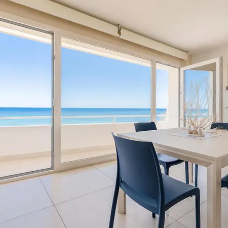 Vakantiehuis Beachside Retreat Torre Pali