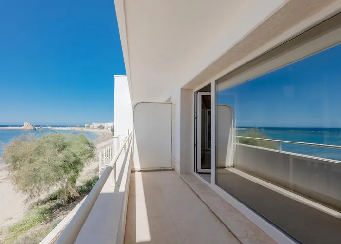 Beachside Retreat Torre Pali